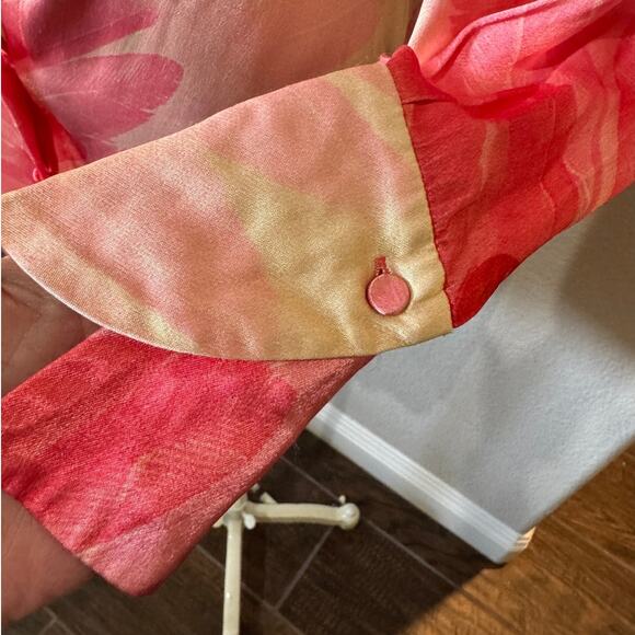 Alexis Vento Dress in Red Feather Revolve Size Medium NWOT Satin Mini Shirtdress - Picture 9 of 14